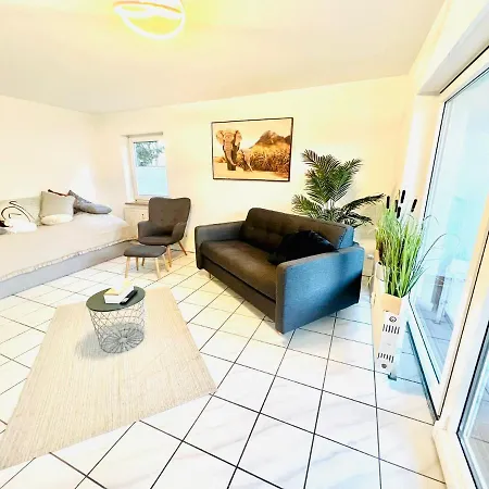 Apartment Homely - Modern - Fuer 4 - Boxspringbetten - Internet