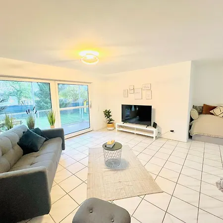 Homely - Modern - Fuer 4 - Boxspringbetten - Internet * Philippsburg